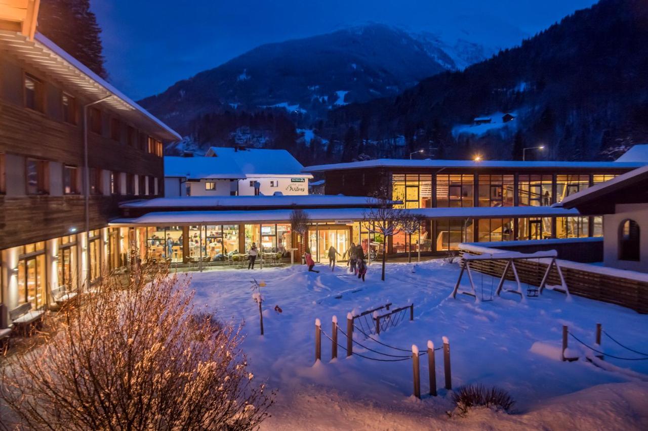 Jufa Hotel Montafon Бартоломеберг Экстерьер фото