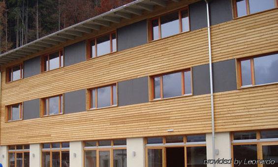 Jufa Hotel Montafon Бартоломеберг Экстерьер фото